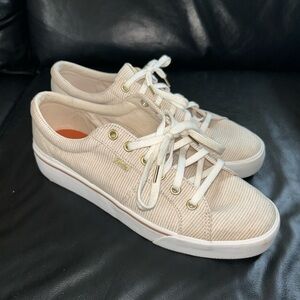 EUC: Keds Cream Sneakers Casual Canvas